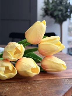VIAMAJA Tulipaner med lys - Gul Sale