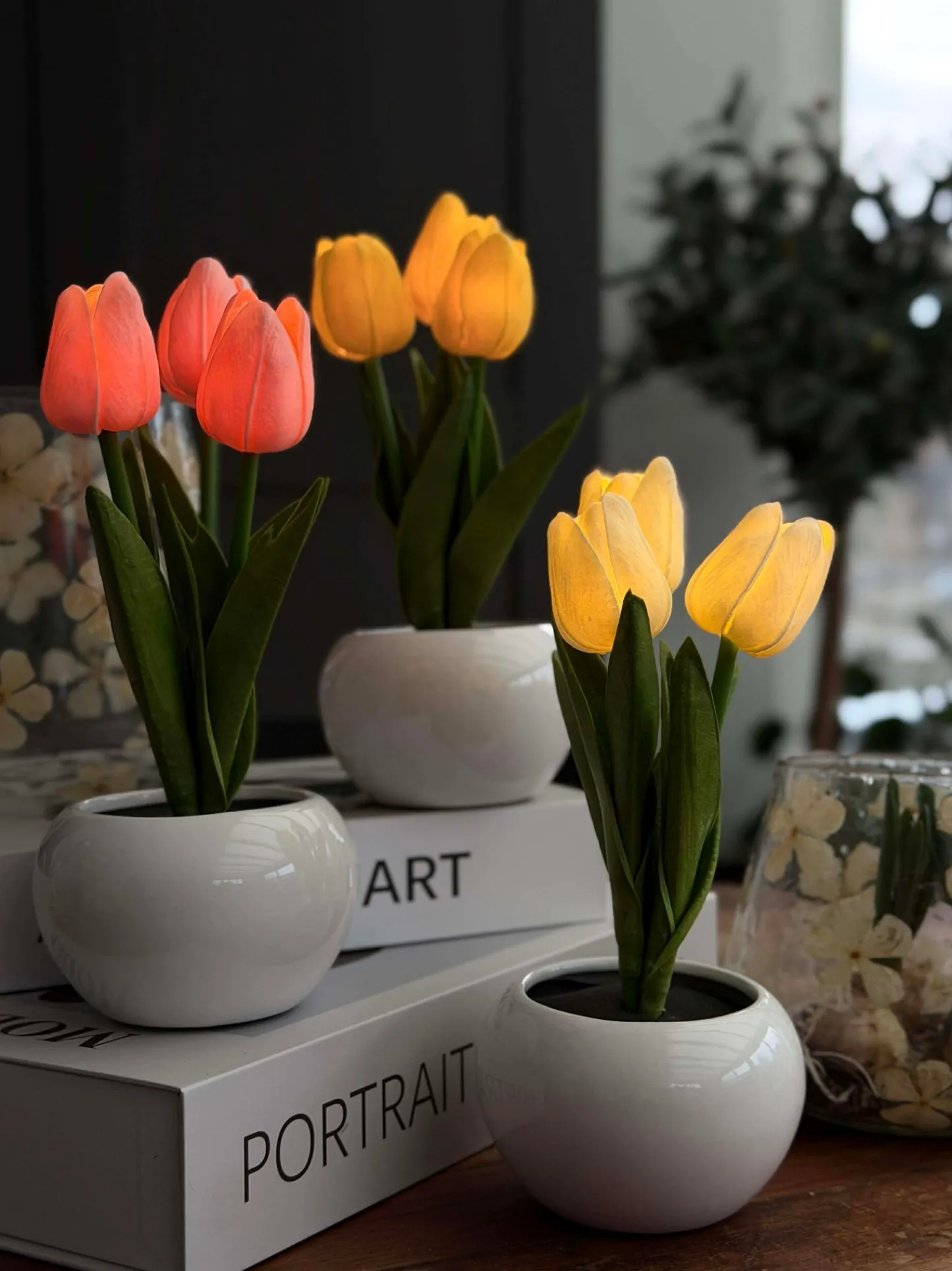 VIAMAJA Tulipaner med lys - Hvid Clearance