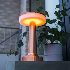 VIAMAJA Udendørs touch bordlampe, kobber Sale