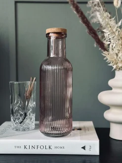 VIAMAJA Vandflaske med korkprop – Rose 1 ltr.