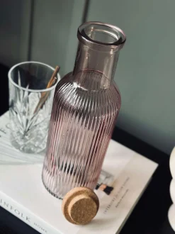 VIAMAJA Vandflaske med korkprop – Rose 1 ltr.