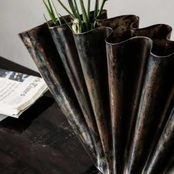 VIAMAJA Vase - Antik brun jern Hot