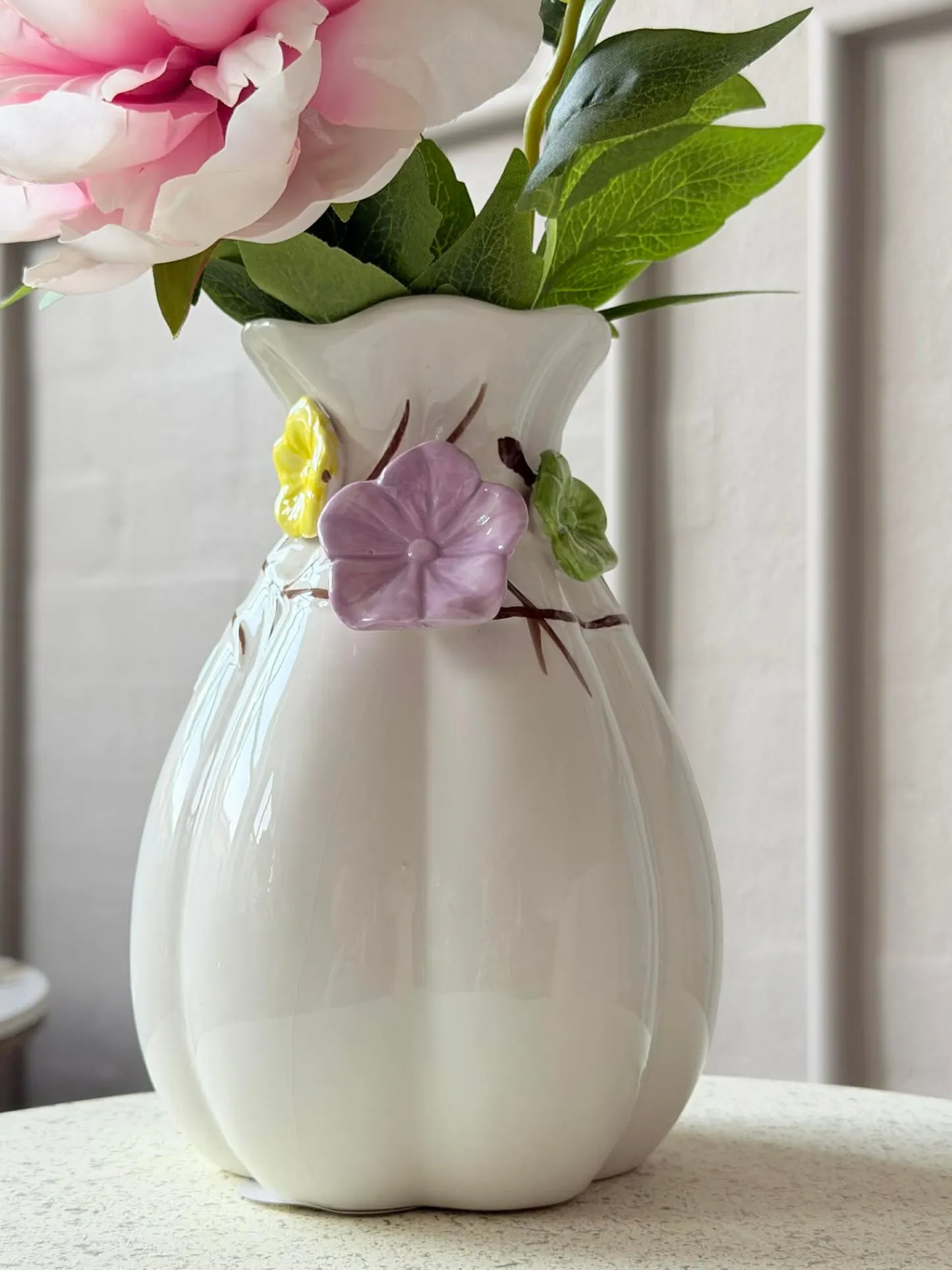 VIAMAJA Vase med deko - Hvid eller Grøn Sale