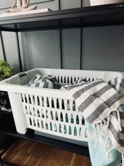 VIAMAJA Vasketøjskurv med foldbar ben Online