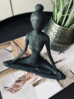 VIAMAJA YOGA - Black Lady No.4 Online