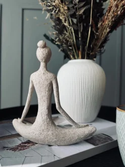 VIAMAJA YOGA - White Lady No.4 Clearance