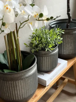 VIAMAJA Zink potte med riller – 3 stk. Clearance